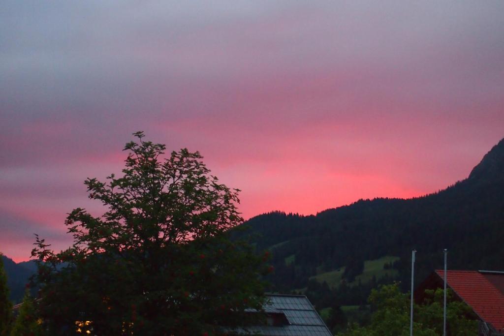 Apartmán Haus Bergwelt Grän Exteriér fotografie